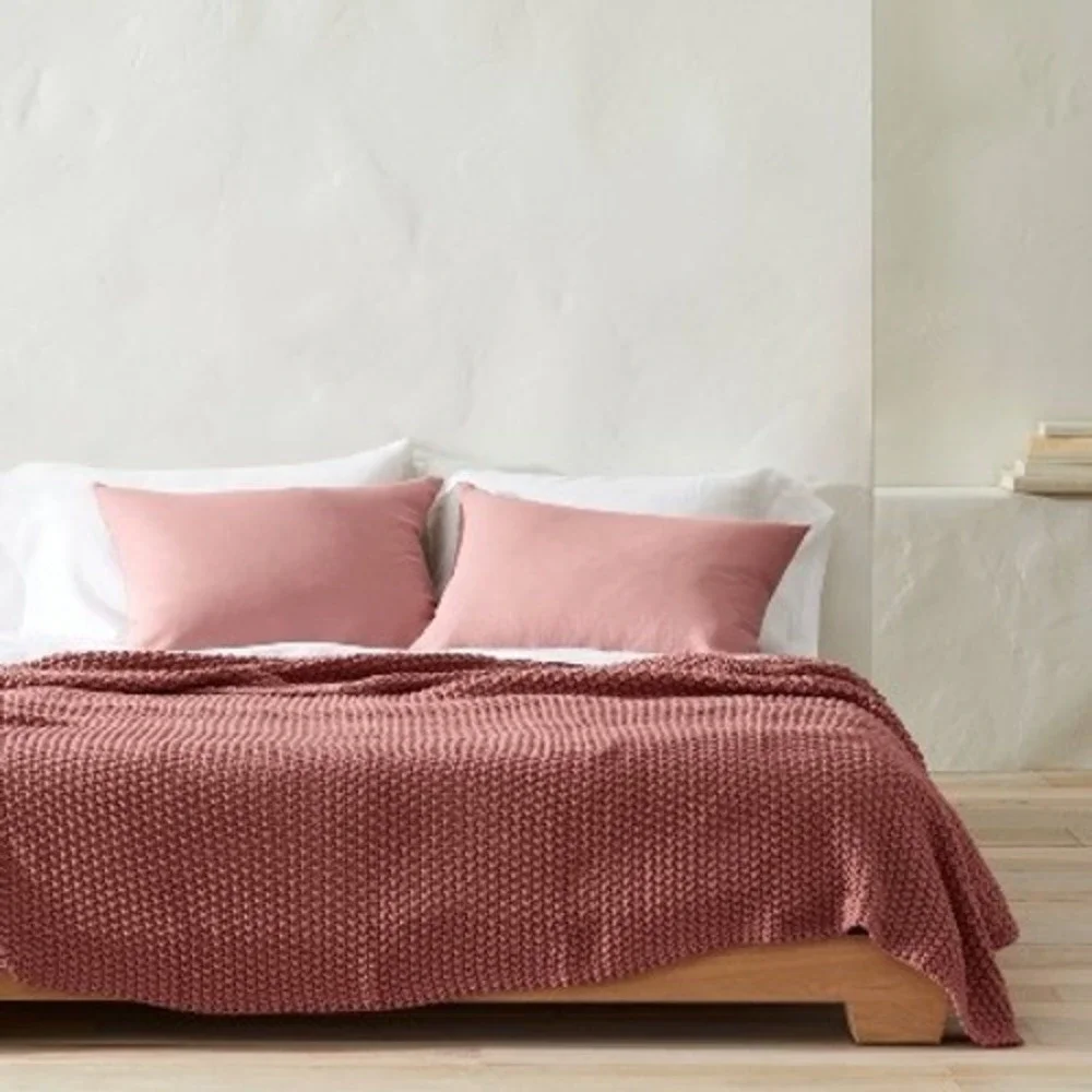 Casaluna Chunky Cable Knit Throw Blanket King Rose Pink Bedding Brand New